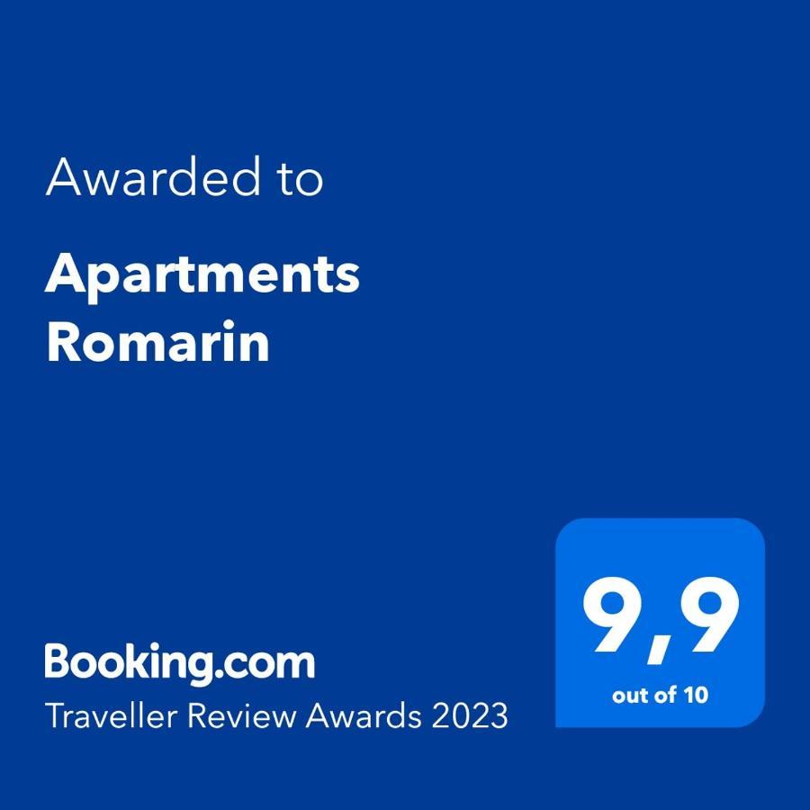 Apartments Romarin Supetar Bagian luar foto